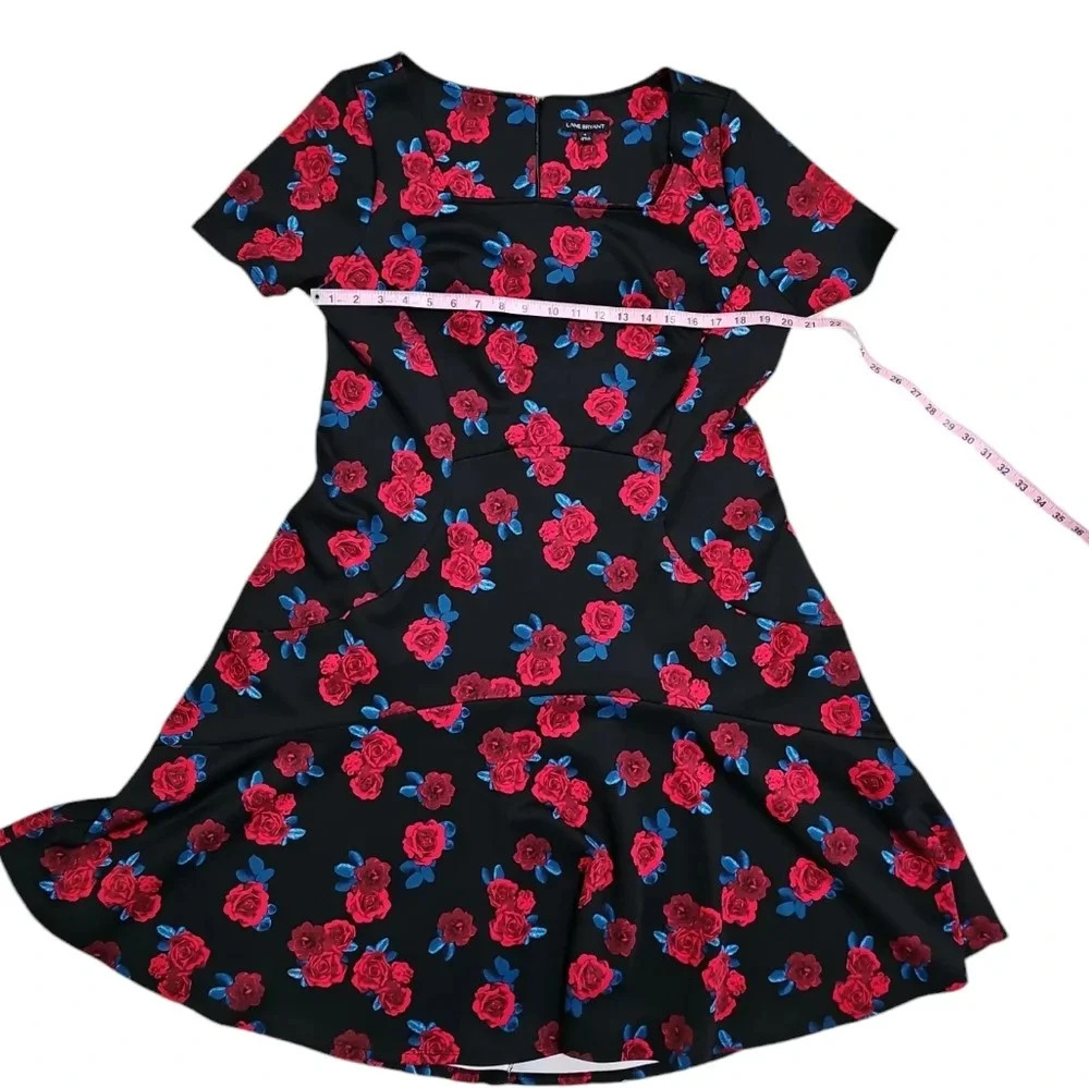 Lane Bryant Black Red Rose Floral Fit and Flare Dress Square Neck Size 18 NWOT - Picture 6 of 7